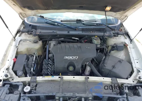 2001 Buick Lesabre Limited z USA, uszkodzony, nr VIN 1G4HR54K41U271859